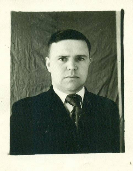 Файл:Fotografiya romanov wladimir pavlovich portret-84-40488417.jpg