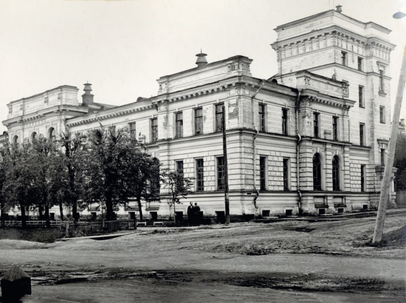 Файл:2.Физический корпус ТПИ. 1950 г. Фонд НТБ ТПУ 2.jpg
