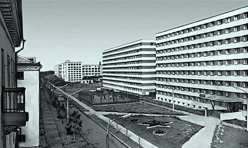 Файл:Вершинина-44-46-48 (1970).jpg
