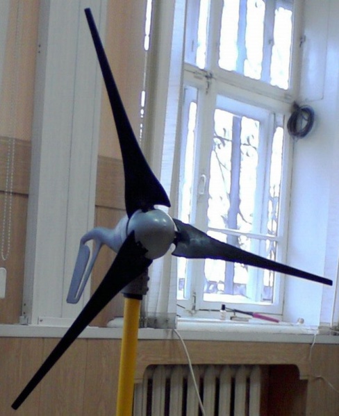 Файл:Vetrogenerator.jpg