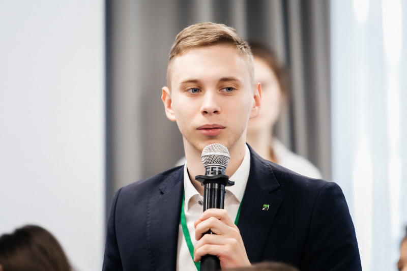 Файл:Дмитрий Бирюк 2021-12-18 22-24.jpeg