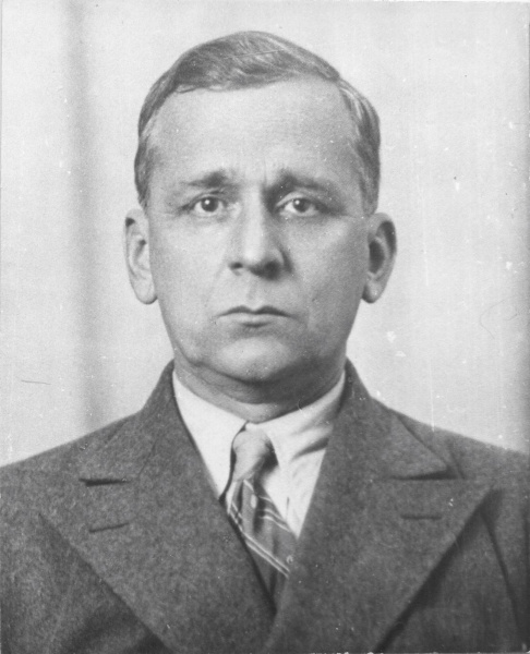 Файл:107 Квасников АВ 1930.jpg