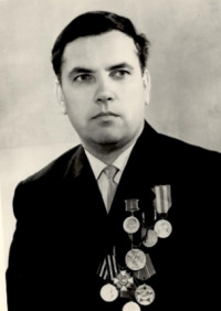 4kEr P7kET8.jpg