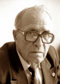Пиннекер Евгений Викторович
